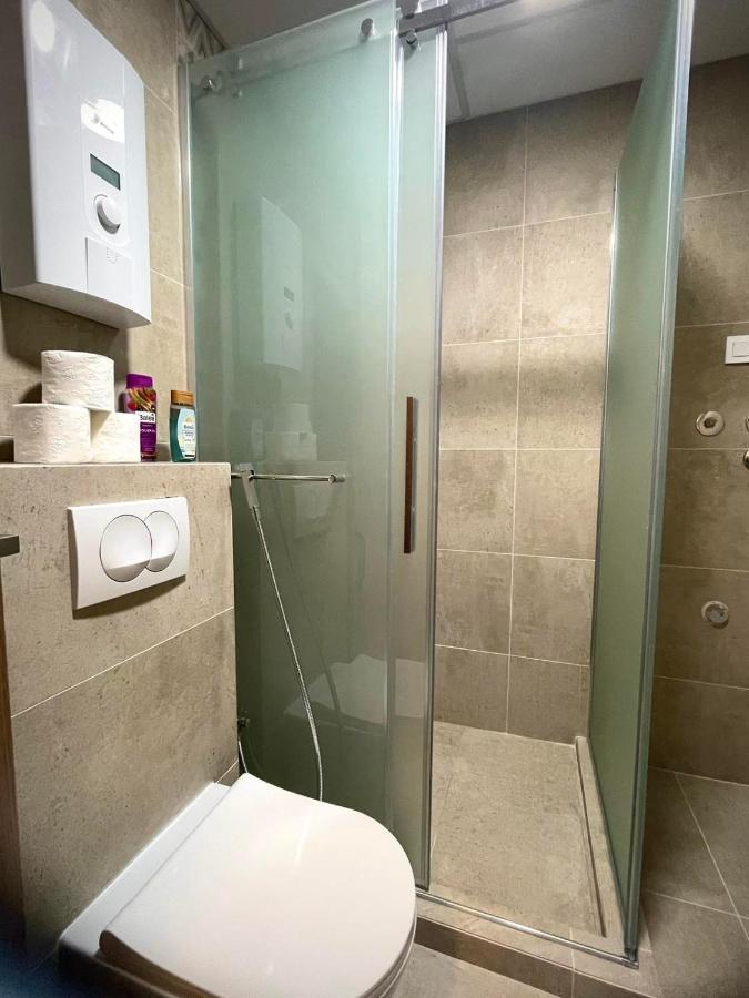 Apartman Nikol Kumanovo Eksteriør billede