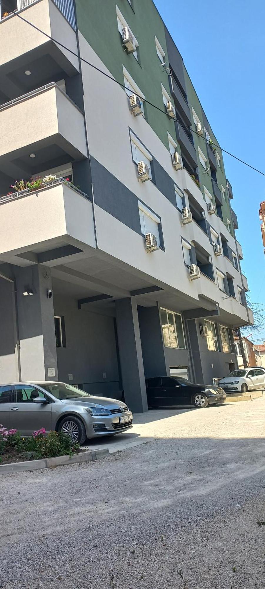 Apartman Nikol Kumanovo Eksteriør billede